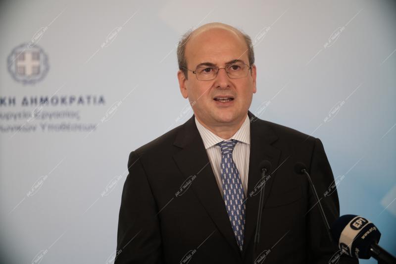 Συνέντευξη τύπου στο υπουργείο εργασίας, Κωστής Χατζηδάκης / Press conference at the Ministry of Labour, Kostis Hatzidakis