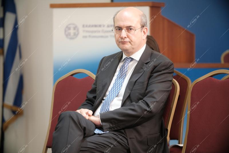 Συνέντευξη τύπου στο υπουργείο εργασίας, Κωστής Χατζηδάκης / Press conference at the Ministry of Labour, Kostis Hatzidakis