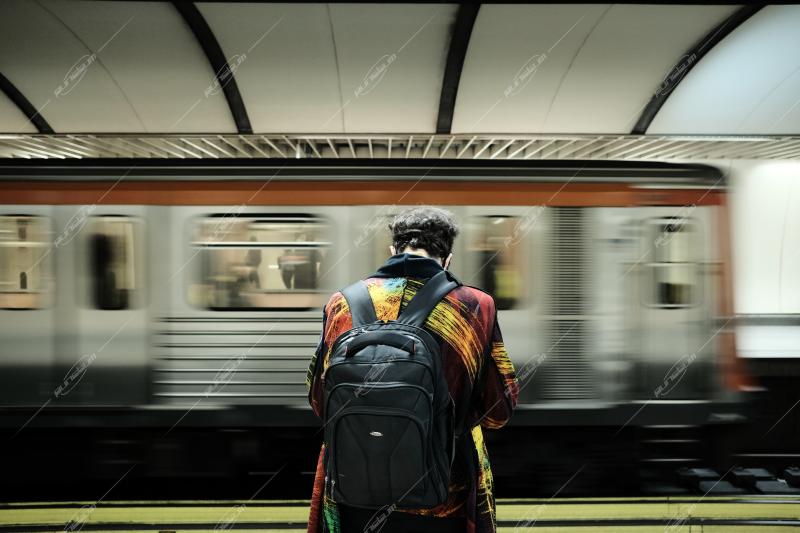 Στιγμιότυπα από τα ΜΜΜ κατά τη διάρκεια της πανδημίας Covid 19 / Snapshots from public transport during the Covid 19 pandemic