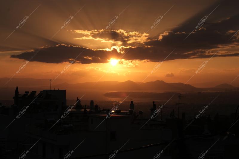 Sunset Athens / Ηλιοβασίλεμα στον Καρέα, Αθήνα