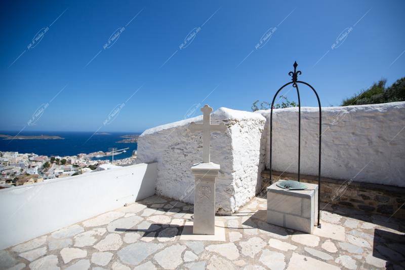 Σύρος