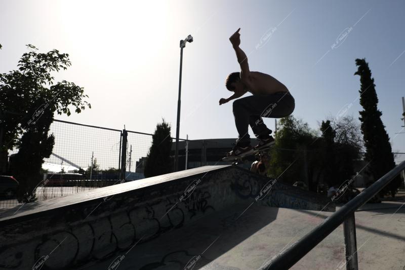 Vans Shop Riot 2022