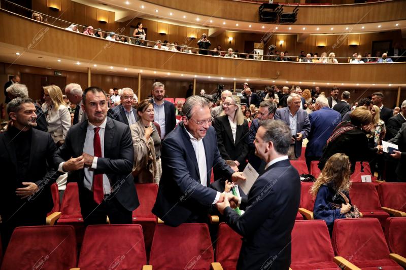 Χάρης Δούκας - Gideon Levy